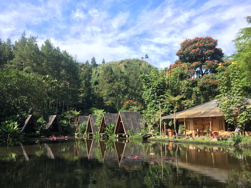 Restoran Imah Seniman Indonesia A-Z